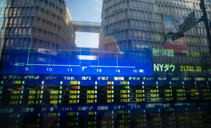Πτώση στην Ασία λόγω εκροών από μετοχές τεχνητής νοημοσύνης